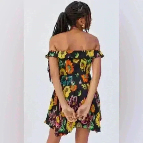 Urban Outfitters NWOT Aubrey floral off shoulder mini dress size medium - Picture 2 of 11